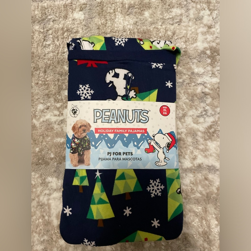Peanuts Snoopy Festive Pet Pajamas - Red and Green size XL-NWT